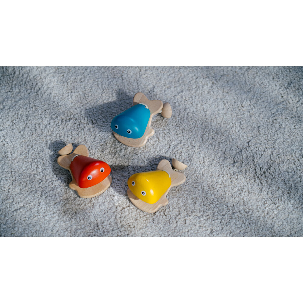 Plan Toys PlanToys Fish Castanet Kids Wooden Musical Hand Percussion Toy Blue 12m+ — image 4