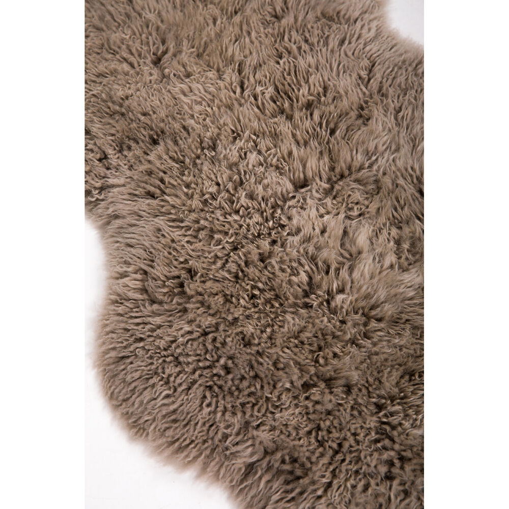 Huxford Grove Pelican Extra Long The Kingston Sheepskin Rug Double — image 2