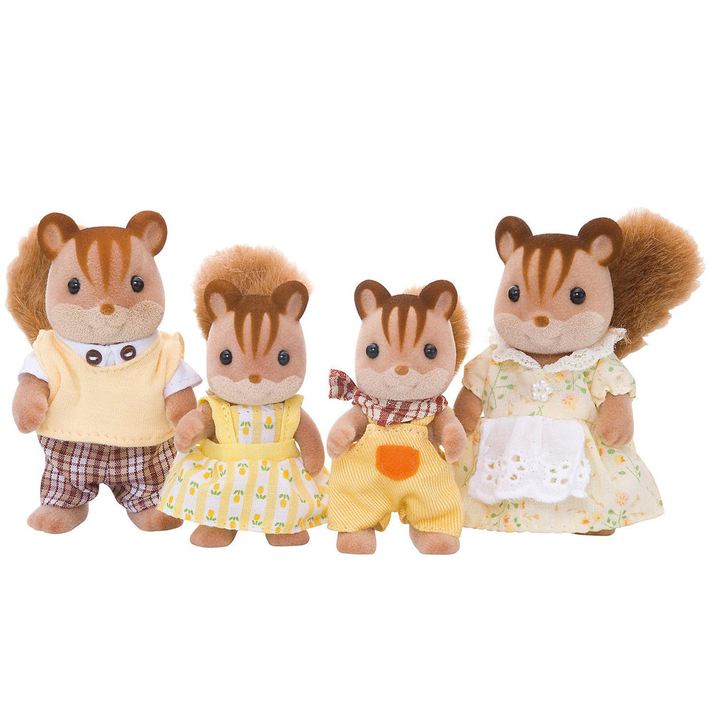Sylvanian Families Walnut Squirrel Family Kids Miniature Collectible Toy 3y+ (4 Pieces)
