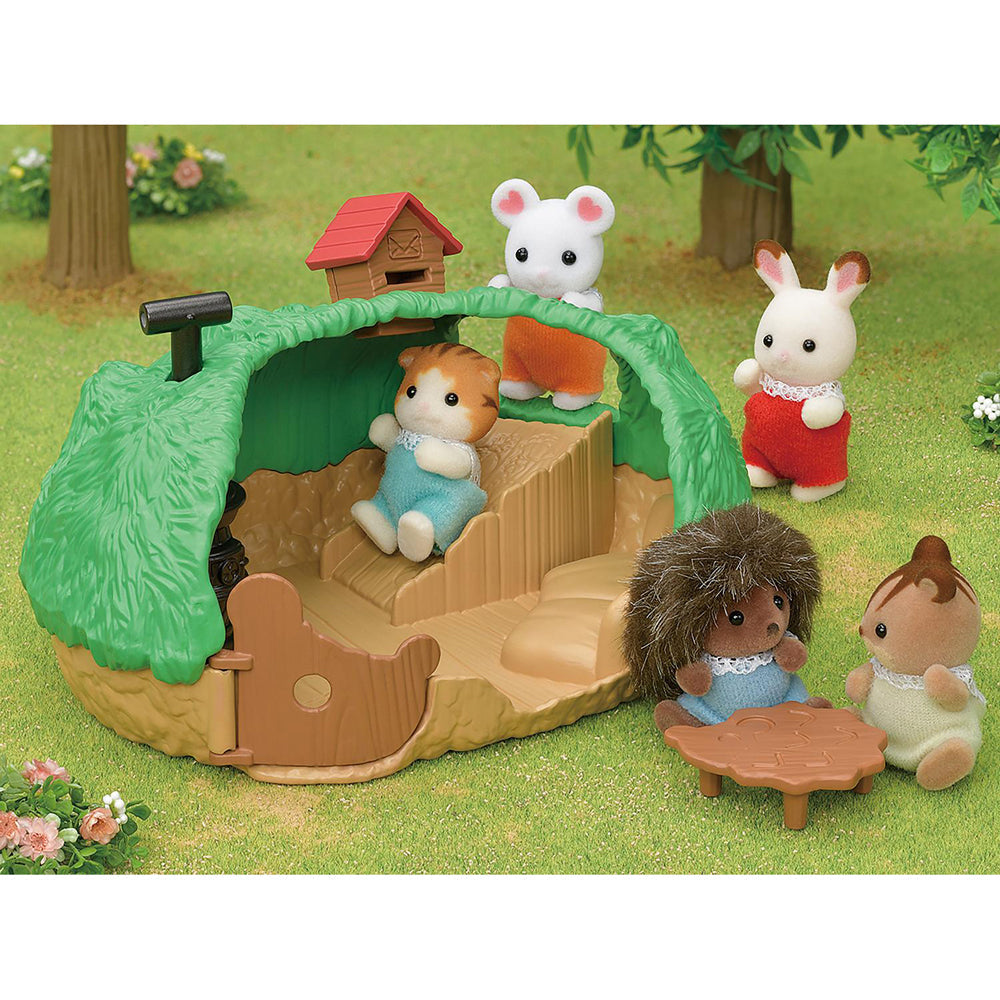 Sylvanian Families Baby Hedgehog Hideout Kids/Child Miniature Figure Toy 3y+ — image 2