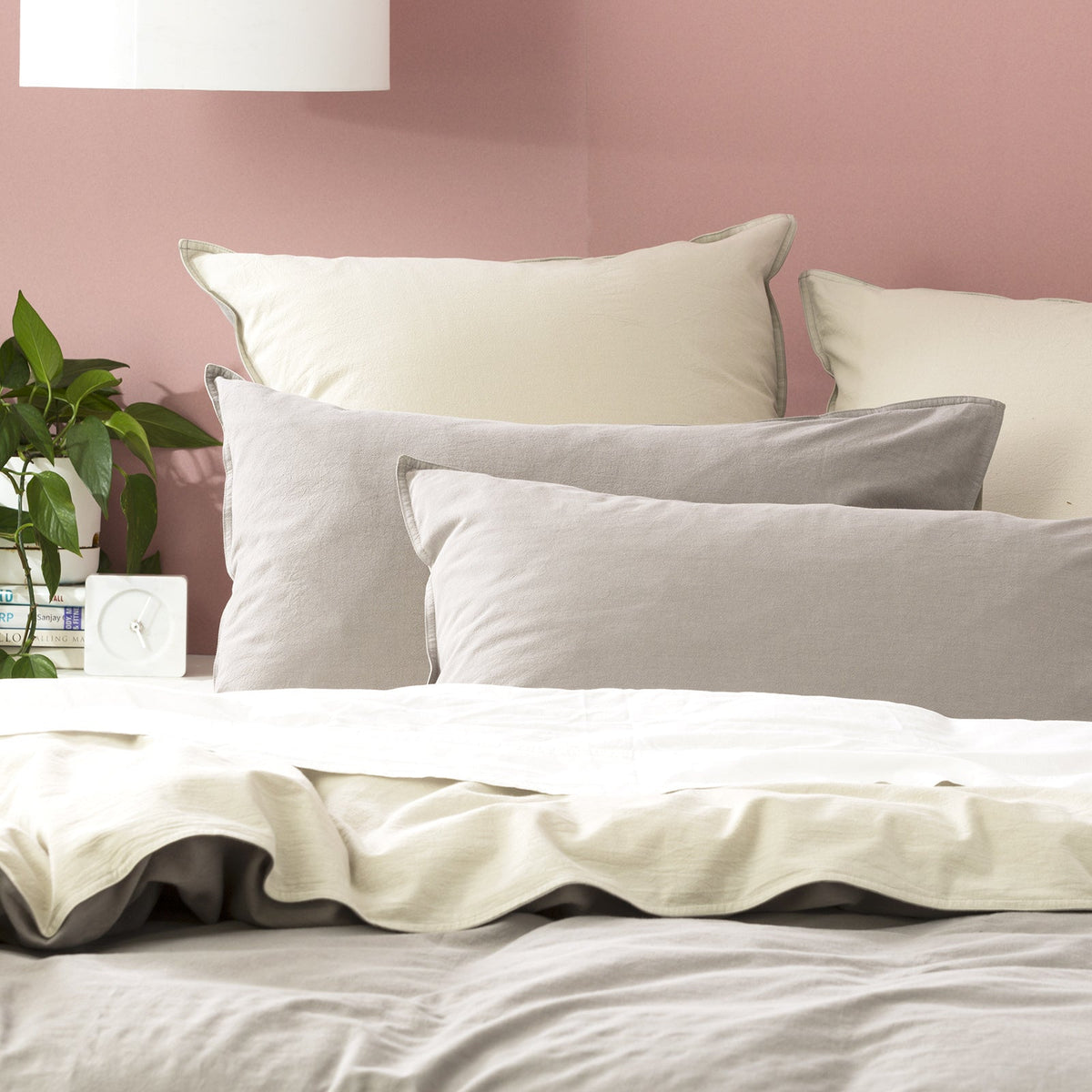 Renee Taylor Essentials Queen Bed Quilt Cover VINT Stone Washed Reversible CHCL — image 2
