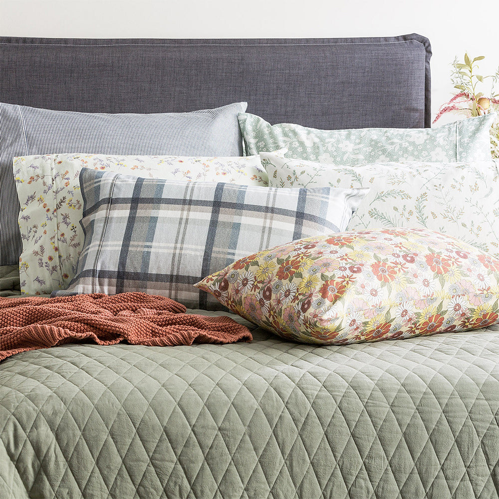 Park Avenue Heathered Plaid Cotton Flannelette 175GSM King Single Sheet Set — image 4