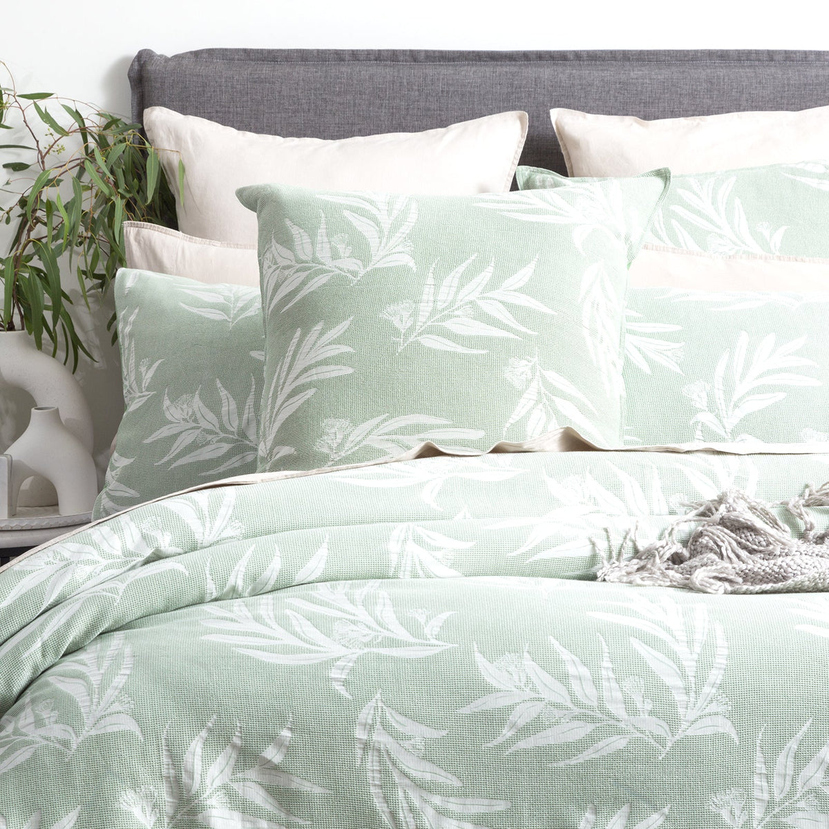 Renee Taylor Native Cotton Jacquard Quilt Cover/2x Pillowcase Juniper — image 4