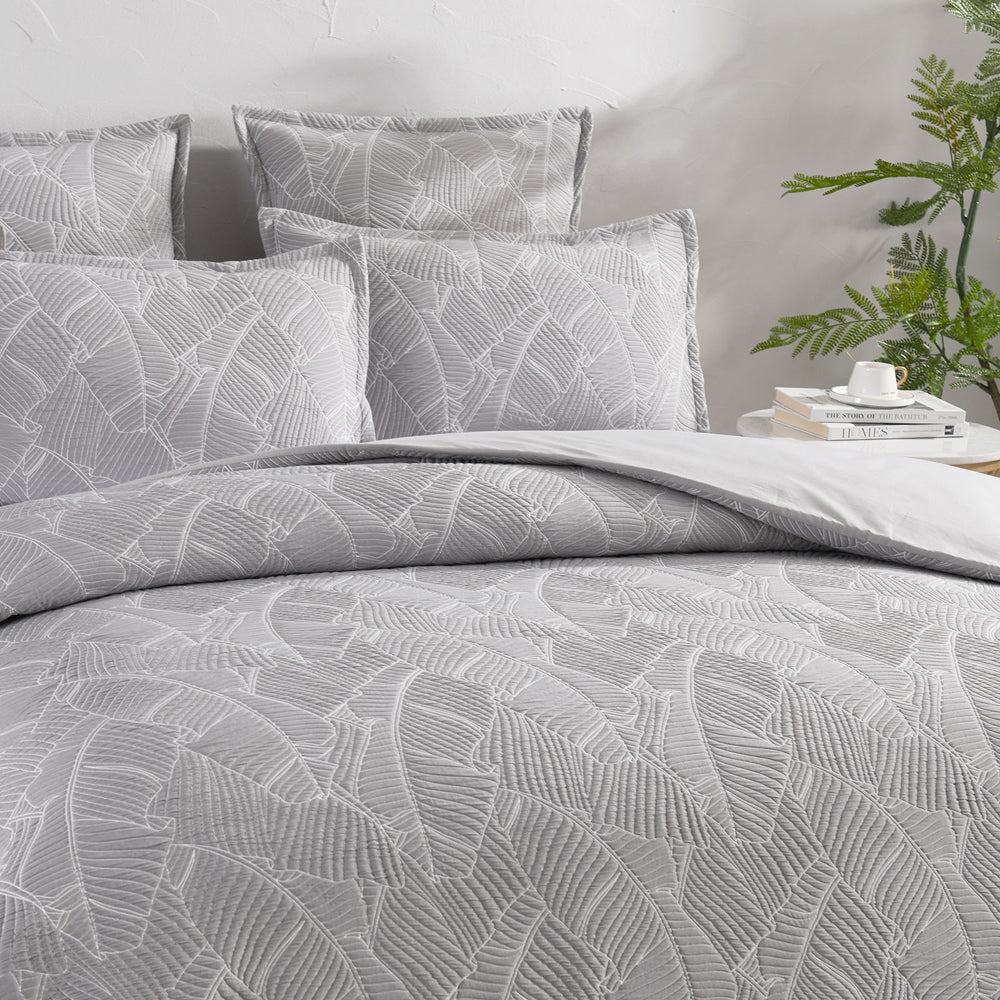 Renee Taylor Bengali Jacquard Queen Quilt Cover w/ Pillowcase Bedding Set Silver