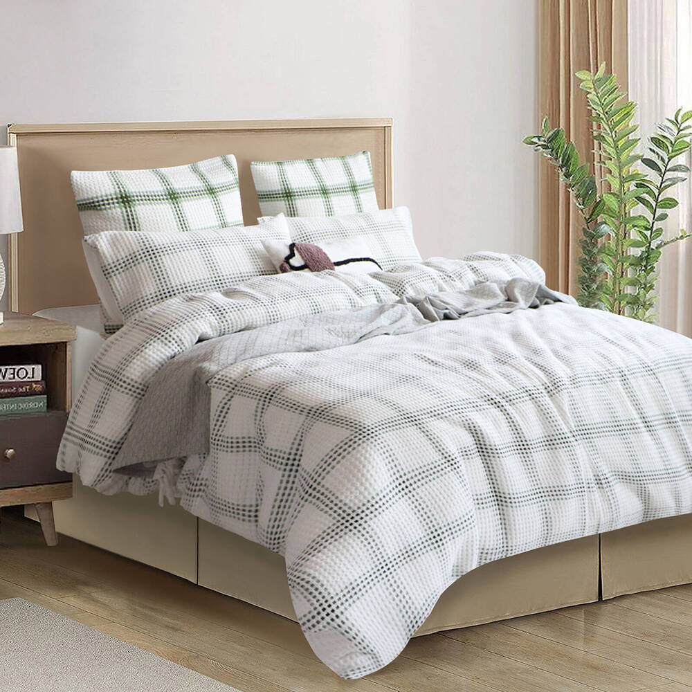 Renee Taylor Elliot Yarn Dye Waffle Quilt Cover/Pillowcases Set — image 2