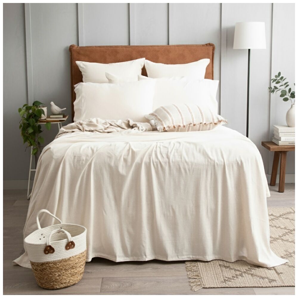 Renee Taylor Comfort T’s Organic Cotton Jersey Sheet Set Oatmeal — image 2