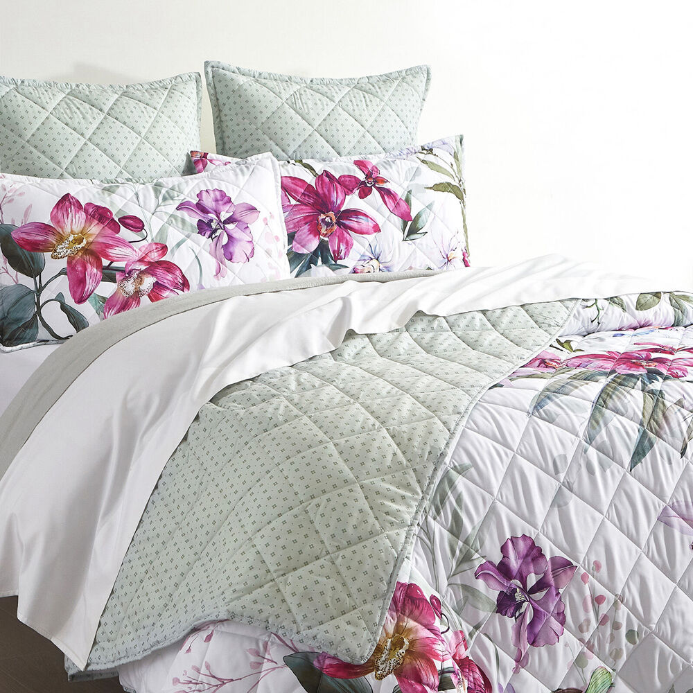 Renee Taylor Kashmir Quilted Reversible Coverlet Set Multi — image 5