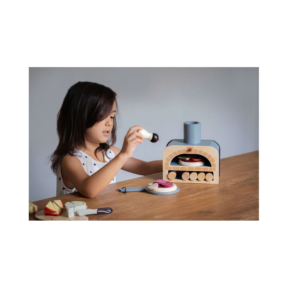 Tender Leaf Toys Make Me a Pizza Set Pretend Play Kids/Children Wooden Toy 3+ — image 5