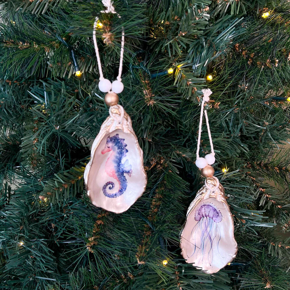 Urban Purple Jellyfish/Seahorse Shell Hanging Christmas Decoration Assorted — image 2