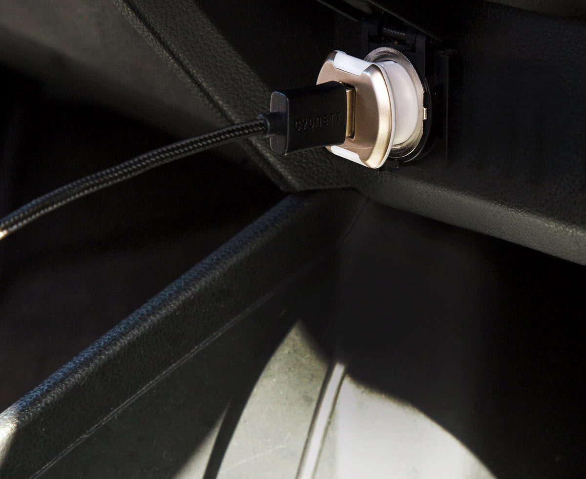 Scosche reVOLT 12W USB Car Charger - White/Gold (3 Pack) — image 2
