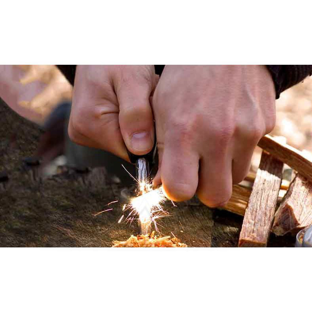 Wildo Flash 9cm Fire Starter Camping Firestarter Hiking Camp Stick Small Orange — image 2