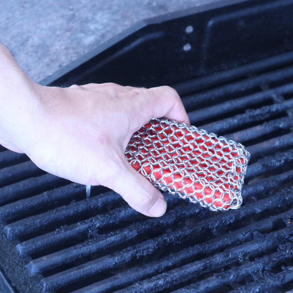 White Magic Stainless Steel 11cm Chainmail Scrubbing Pad Pot/Pan Residue Cleaner — image 4