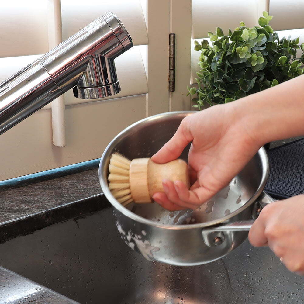 Eco Basics 8cm Plastic Free Kitchen Pot/Pan Scrub/Brush Residue Cleaner Remover — image 3