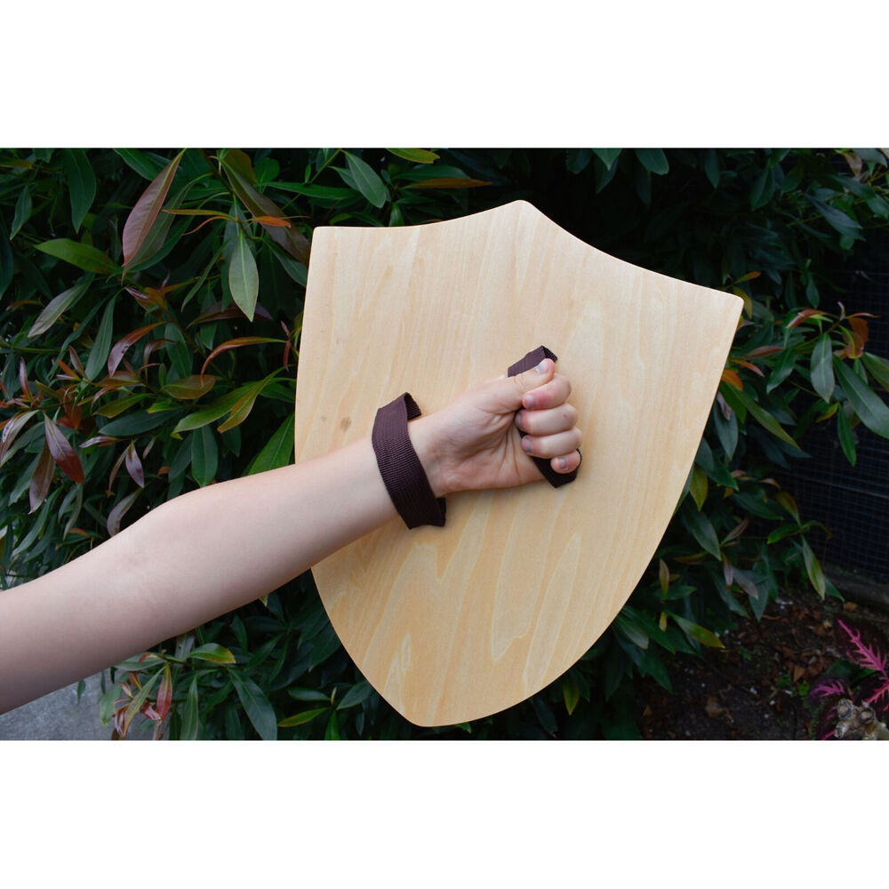 Kaper Kidz 3y+ Wooden Sword & Shield Lion Theme Role Playing Toy — image 6