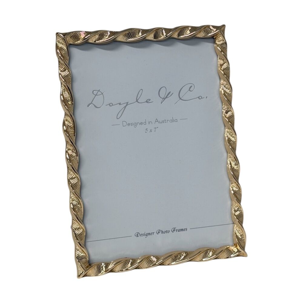 SS Collective 5x7 Gold Elegant Textured Twirl Rectangle Photo Frame