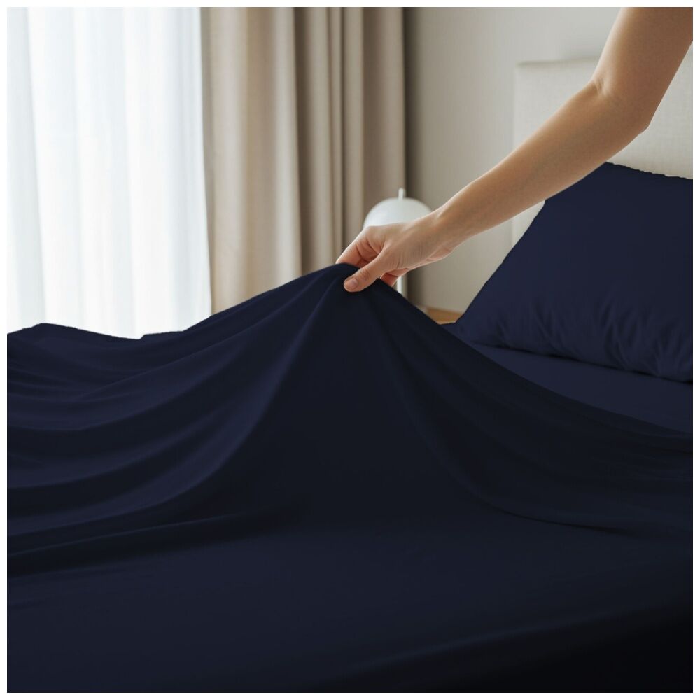 Grosvenor House Plain Dyed Bamboo Cotton Standard Pillowcase Navy (2 Pieces) — image 2