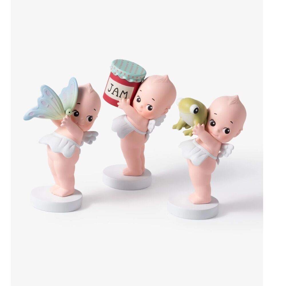 Smoko 15Y+ Kewpie Holding Things Blind Box Toy Collectable Figurine Assorted — image 4
