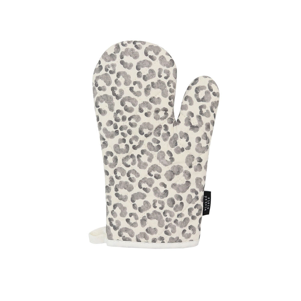 510404-wicked-sista-oven-mitt-kitchen-gloves-17x29cm-watercolour-leopard