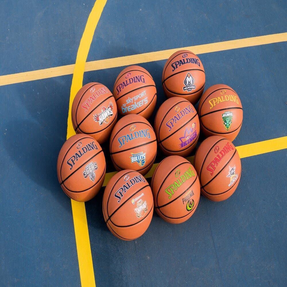 Spalding Size 7 NBL Team Series Indoor/Outdoor Basketball - Cairns Taipans — image 4