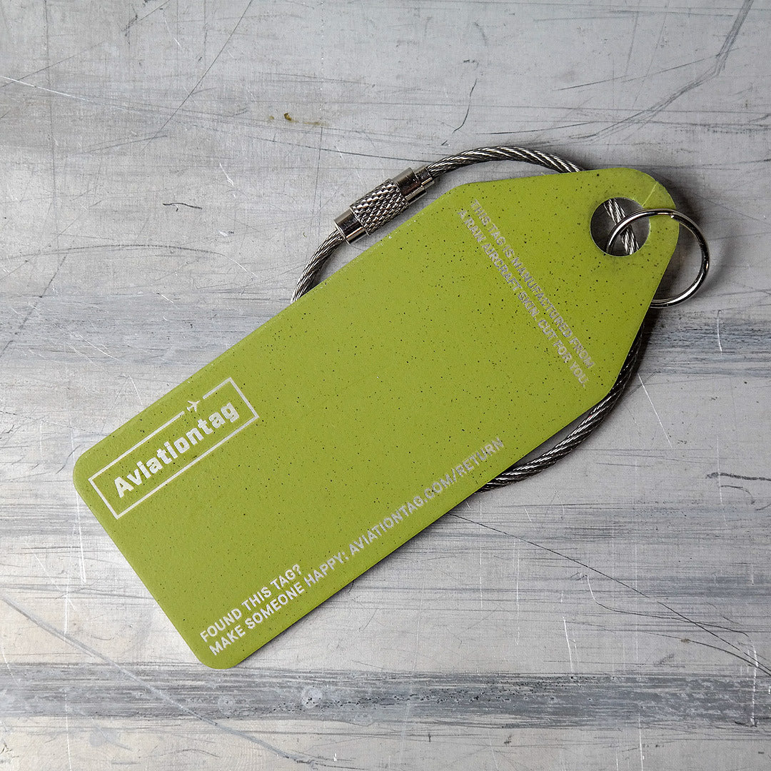 12014-aviationtag-boeing-b747-cathay-keychain-14-5cm-tag-pacific-light-blue