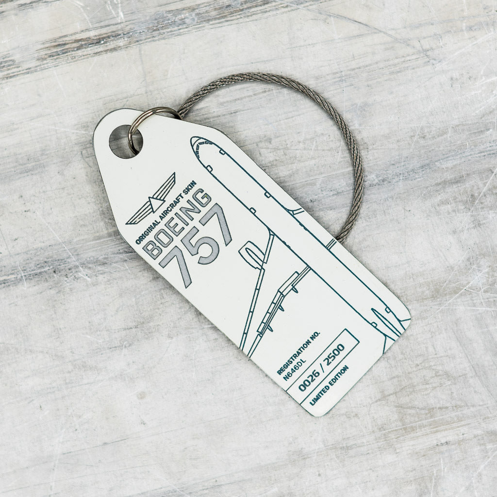 12017-aviationtag-boeing-b757-delta-airlines-keychain-14-5cm-tag-white
