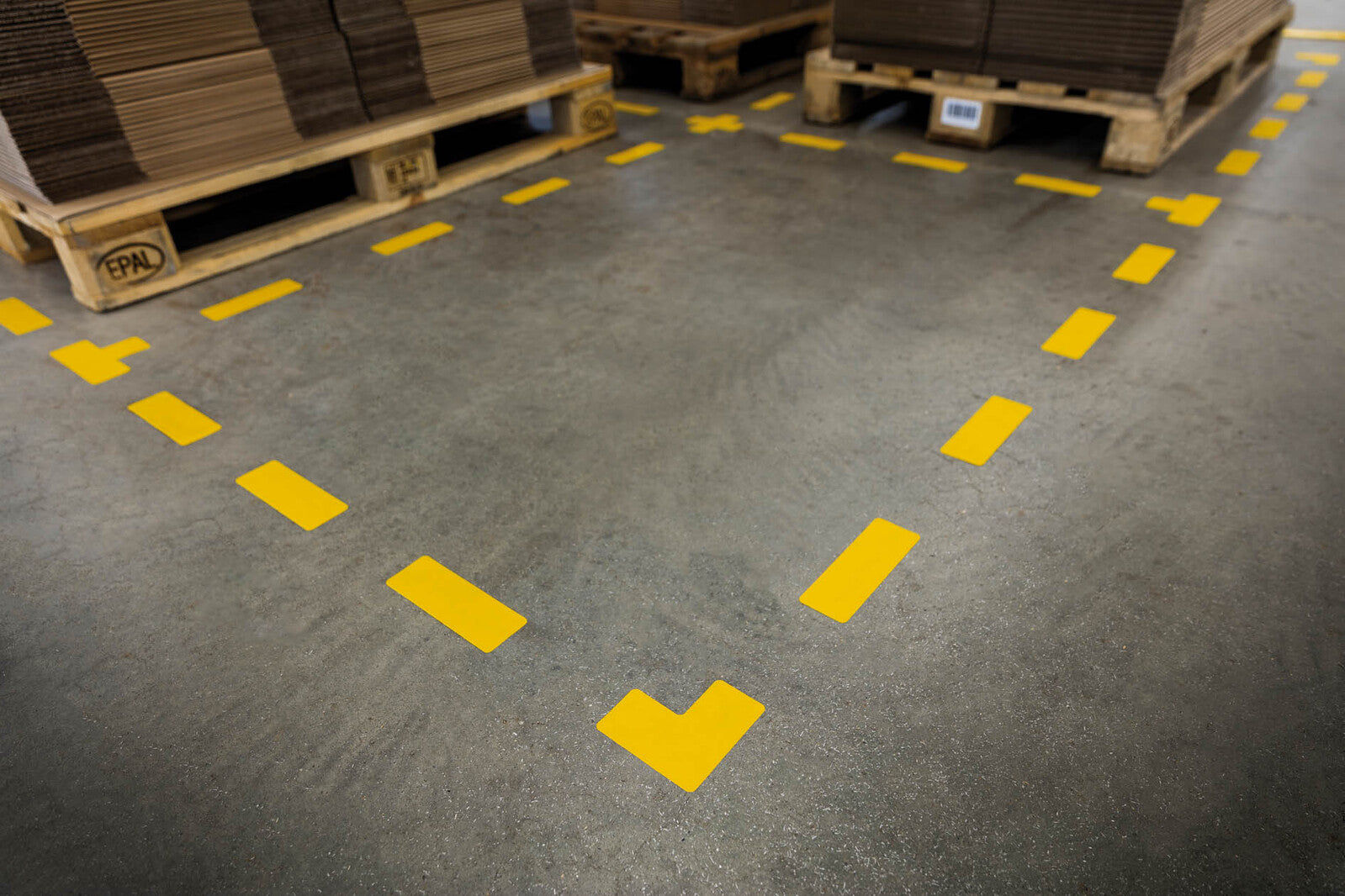 170004cm-10pk-durable-15cm-floor-marking-shape-t-symbol-sign-yellow