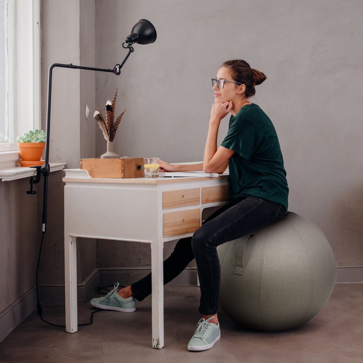 17075st-vluv-leiv-seating-ball-75cm-round-chair-home-office-stone