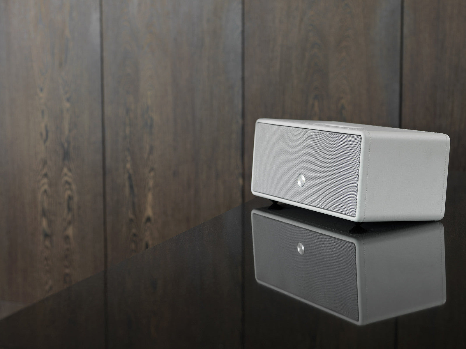 17811-audio-pro-d-1-wireless-multiroom-speaker-silk-white