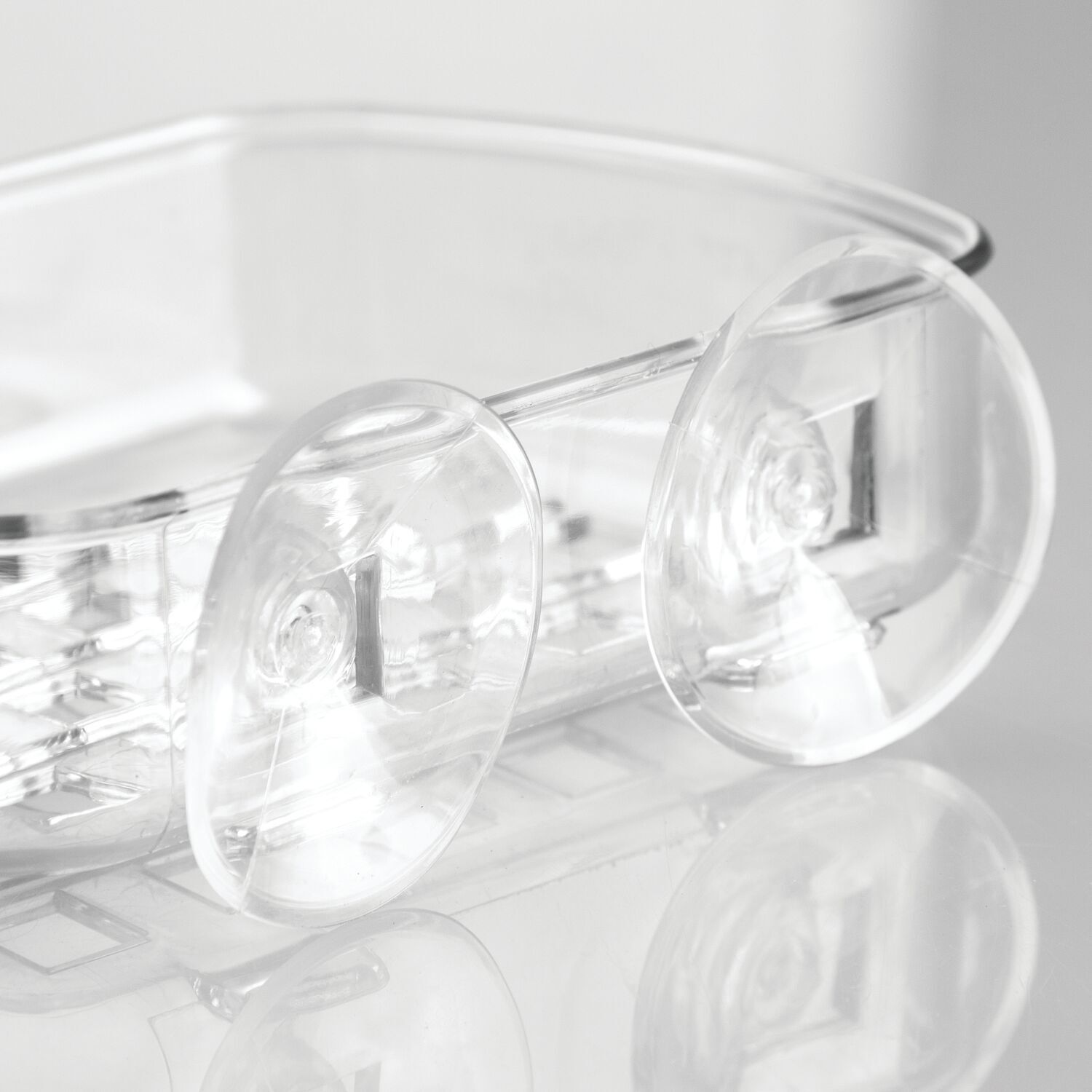 19600-idesign-classic-suction-13-5x10cm-soap-dish-clear