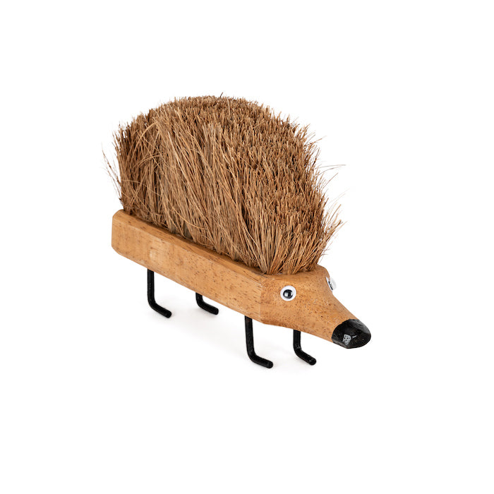 19776-brush-art-21cm-echidna-w-nail-feet-outdoor-decor-brown