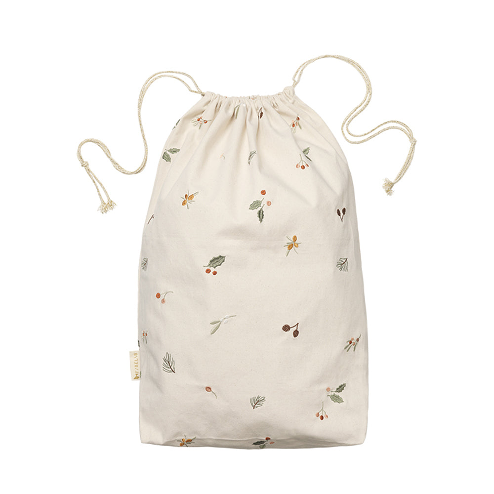 2006238898-fabelab-yule-greens-embroidery-82cm-christmas-gift-bag-natural