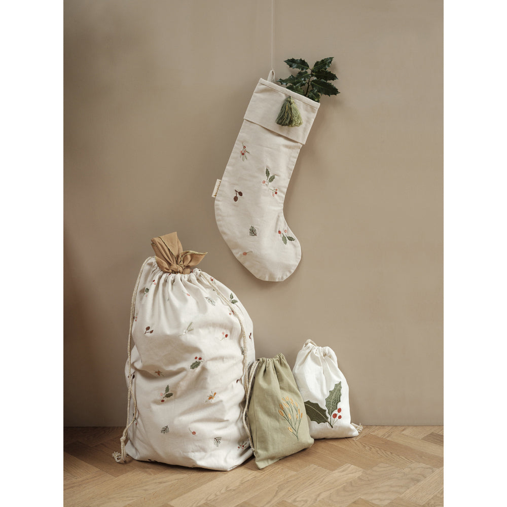 2006238903-fabelab-yule-greens-embroidery-52cm-christmas-stocking-decor-natural