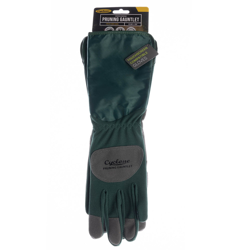 20114120-cyclone-size-medium-gauntlet-pruning-gardening-gloves-green