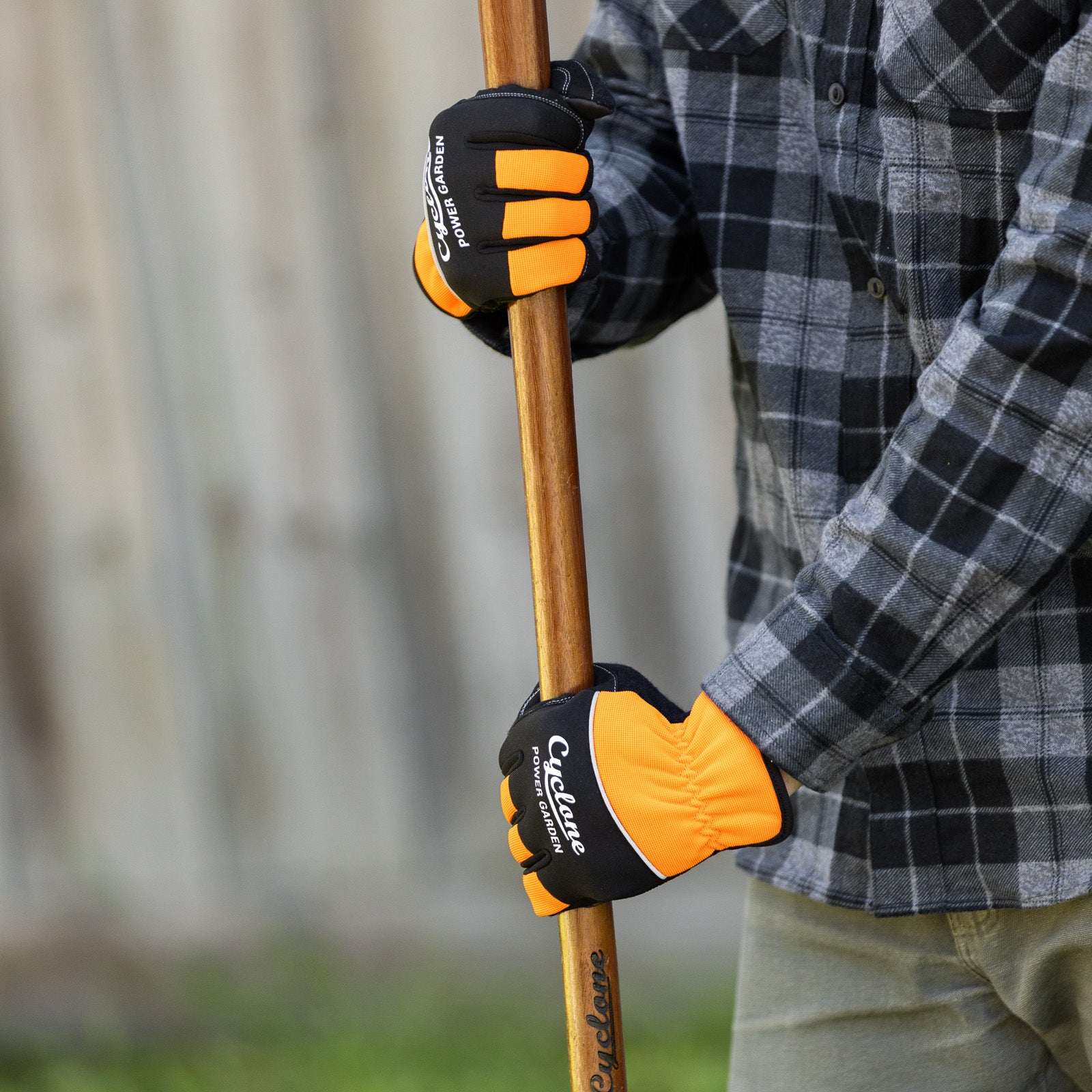 20114229-cyclone-size-medium-gardening-gloves-touch-screen-compatible-hivis-orange-black