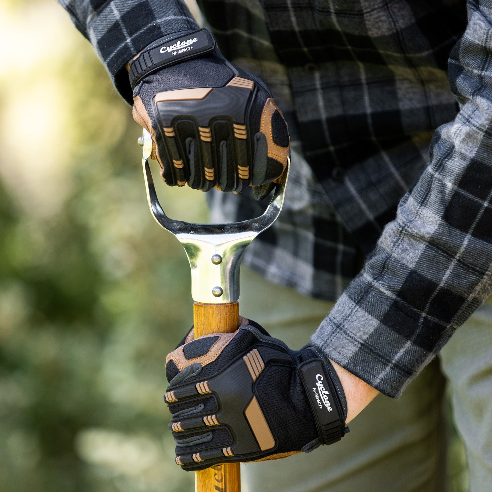 20114397-cyclone-size-xl-hi-impact-gardening-gloves-leather-black-brown