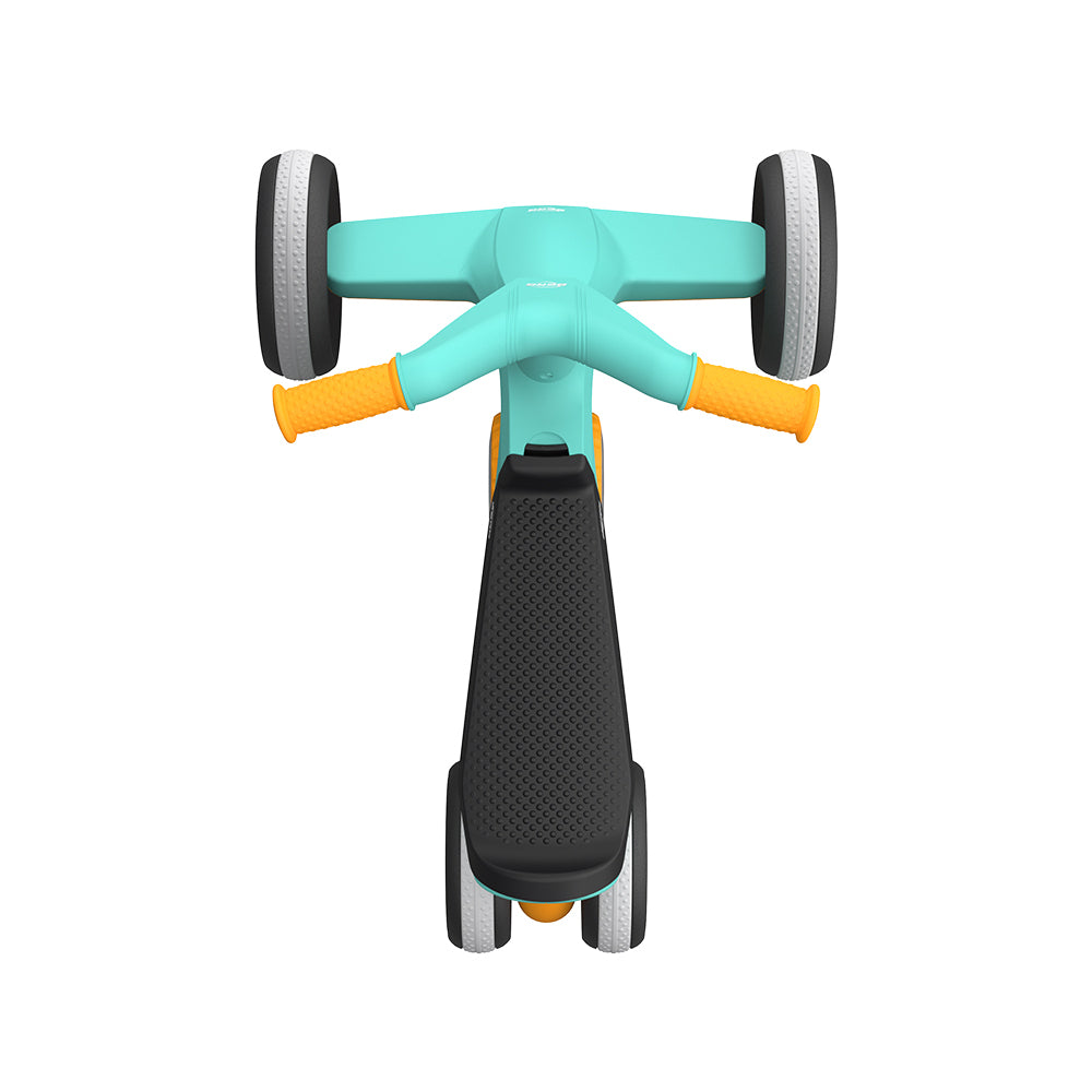 24-52-00-00-berg-go-twirl-tourquoise-childrens-kids-ride-on-10-30m
