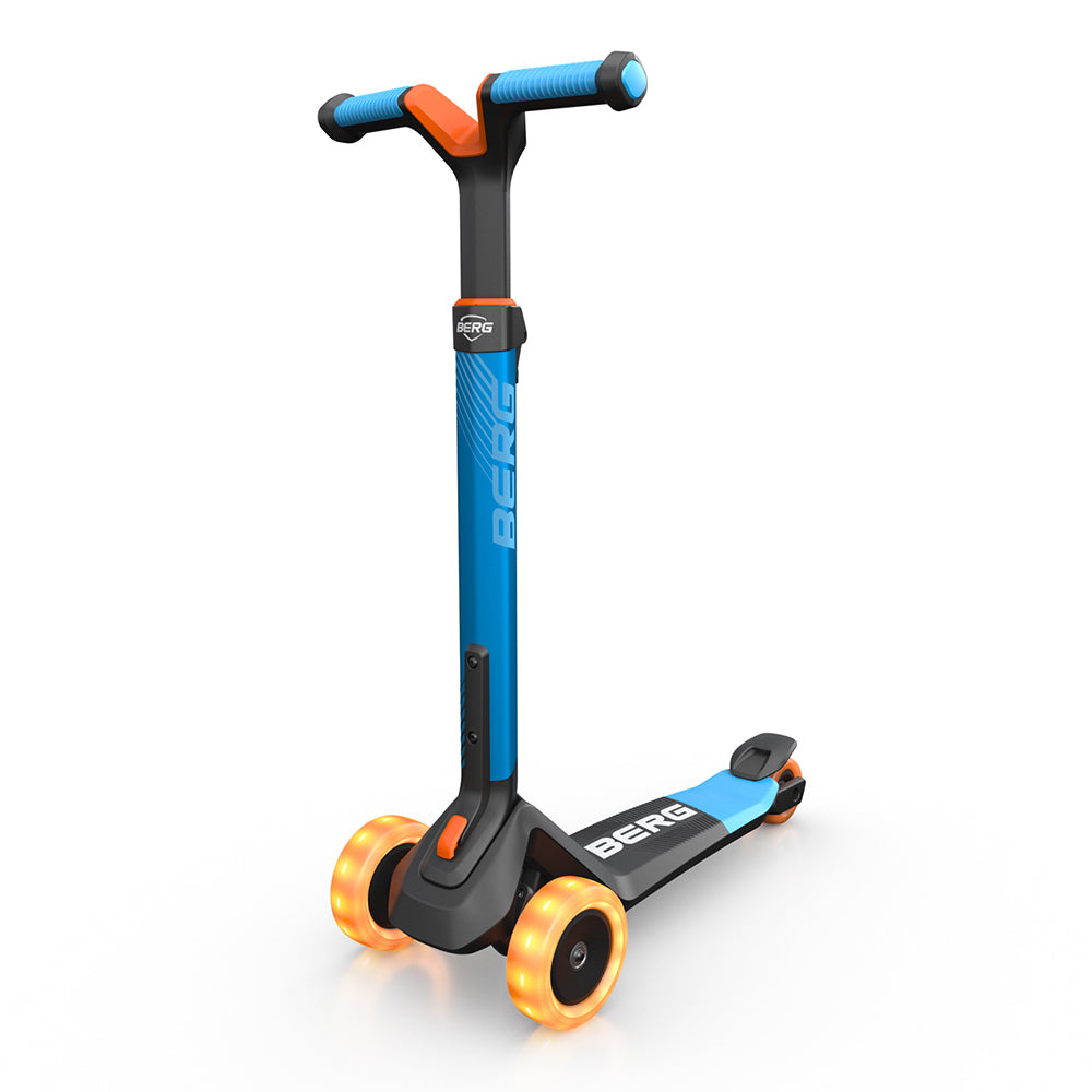 24-77-05-00-berg-nexo-foldable-kids-scooter-with-lights-blue-age-2
