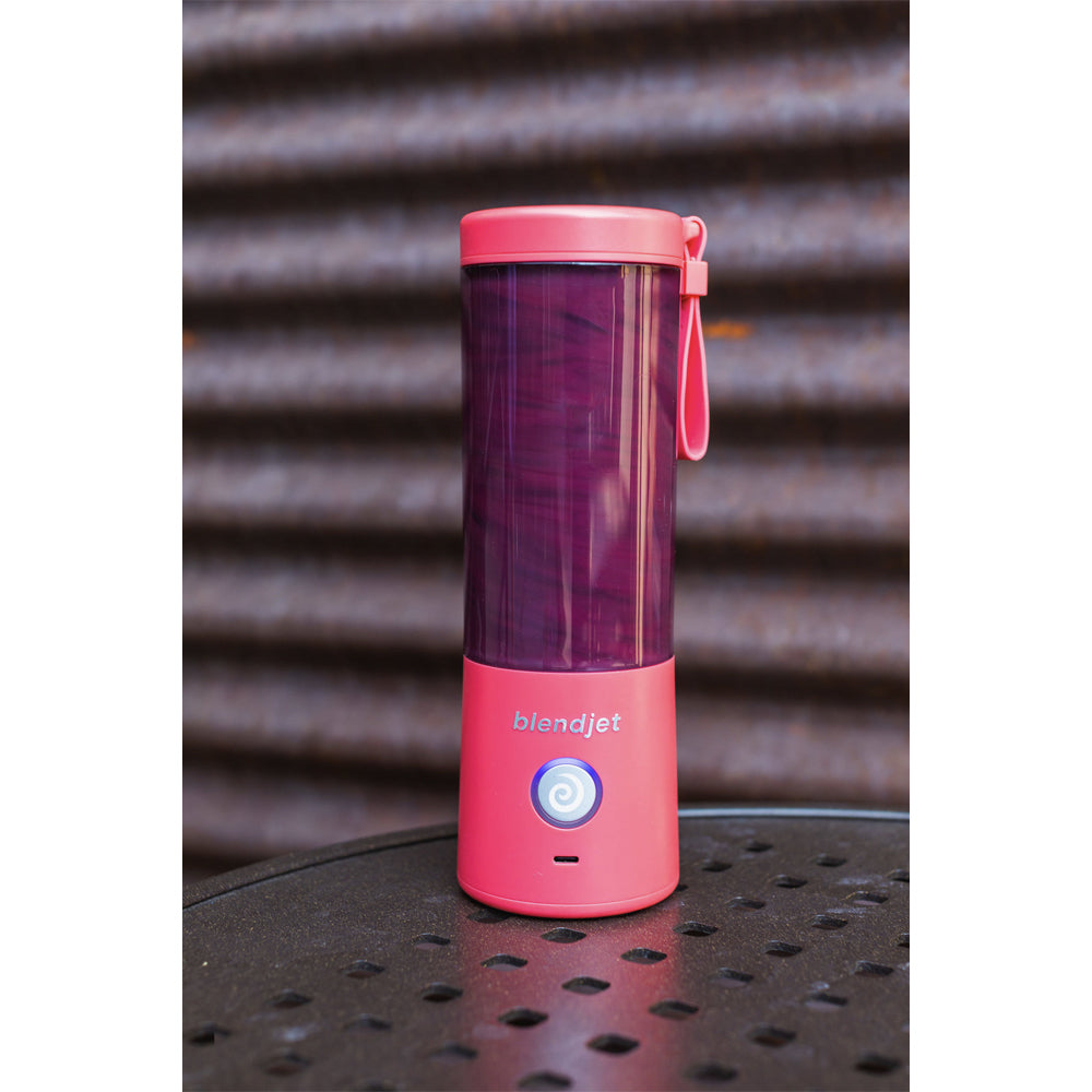 250261-blendjet-2-portable-rechargeable-blender-smoothie-maker-coral