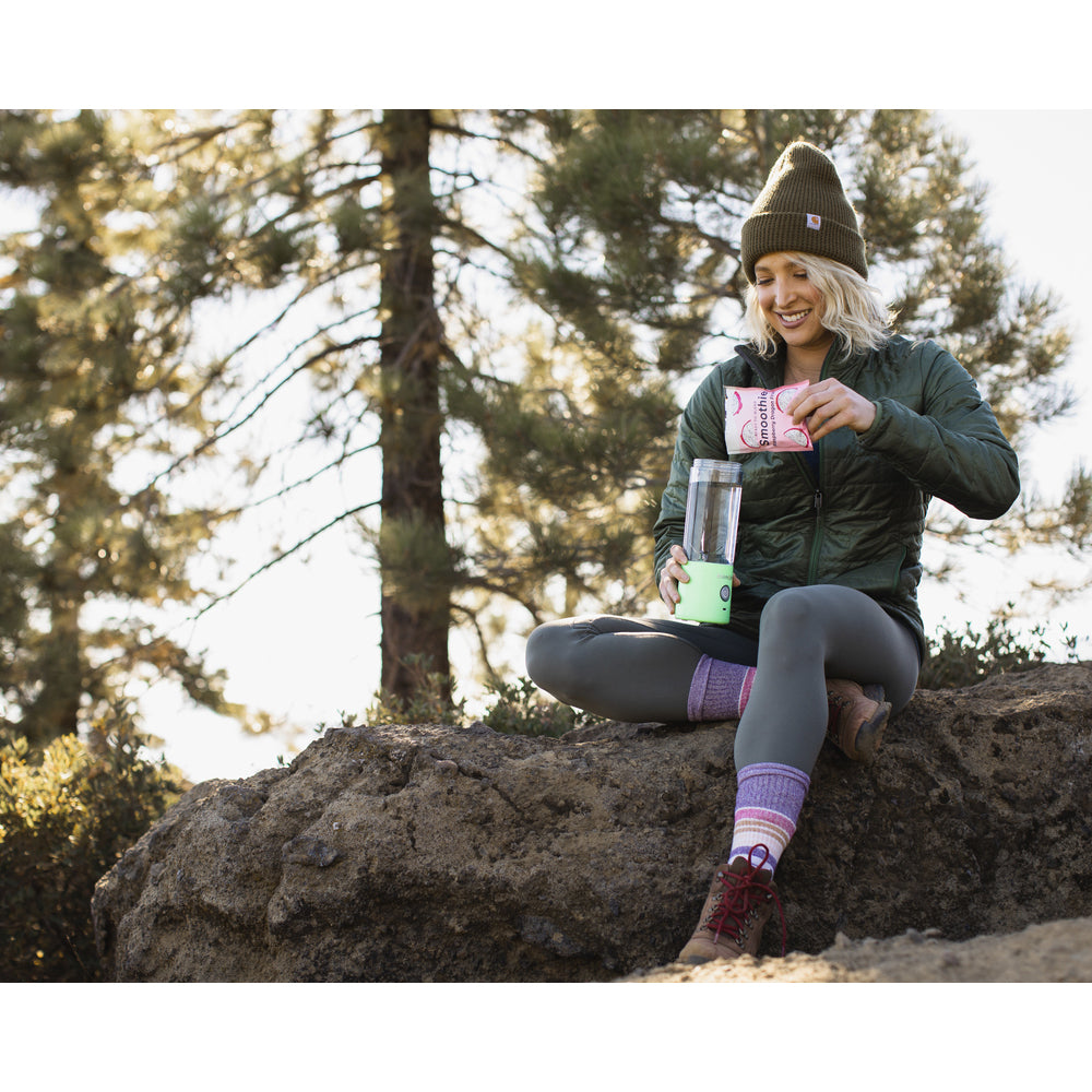 250268-blendjet-2-portable-rechargeable-blender-smoothie-maker-seafoam