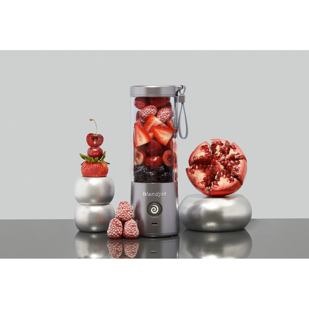 251802-blendjet-2-portable-rechargeable-blender-smoothie-maker-graphite