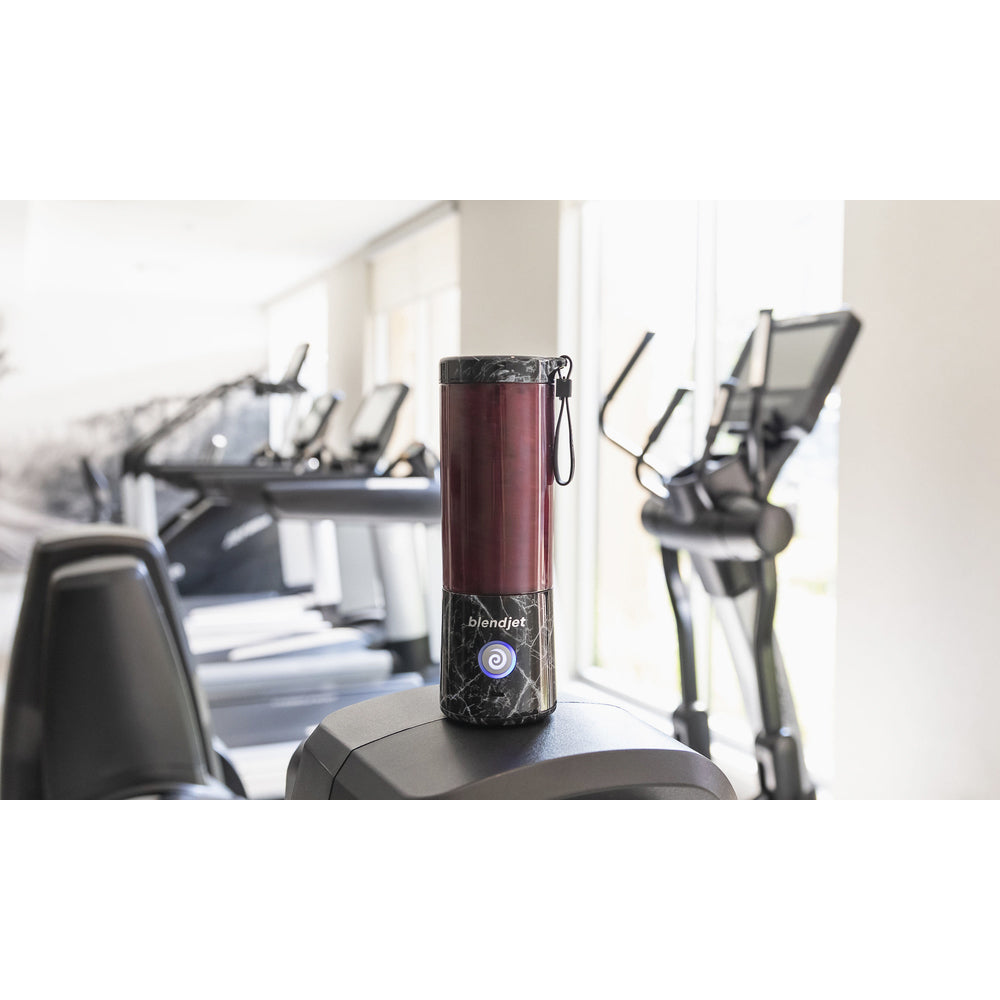 251808-blendjet-2-portable-rechargeable-blender-smoothie-maker-black-marble