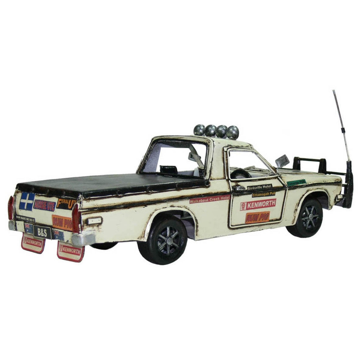 30425-boyle-29cm-hq-b-s-ute-metal-ornament-home-room-decor