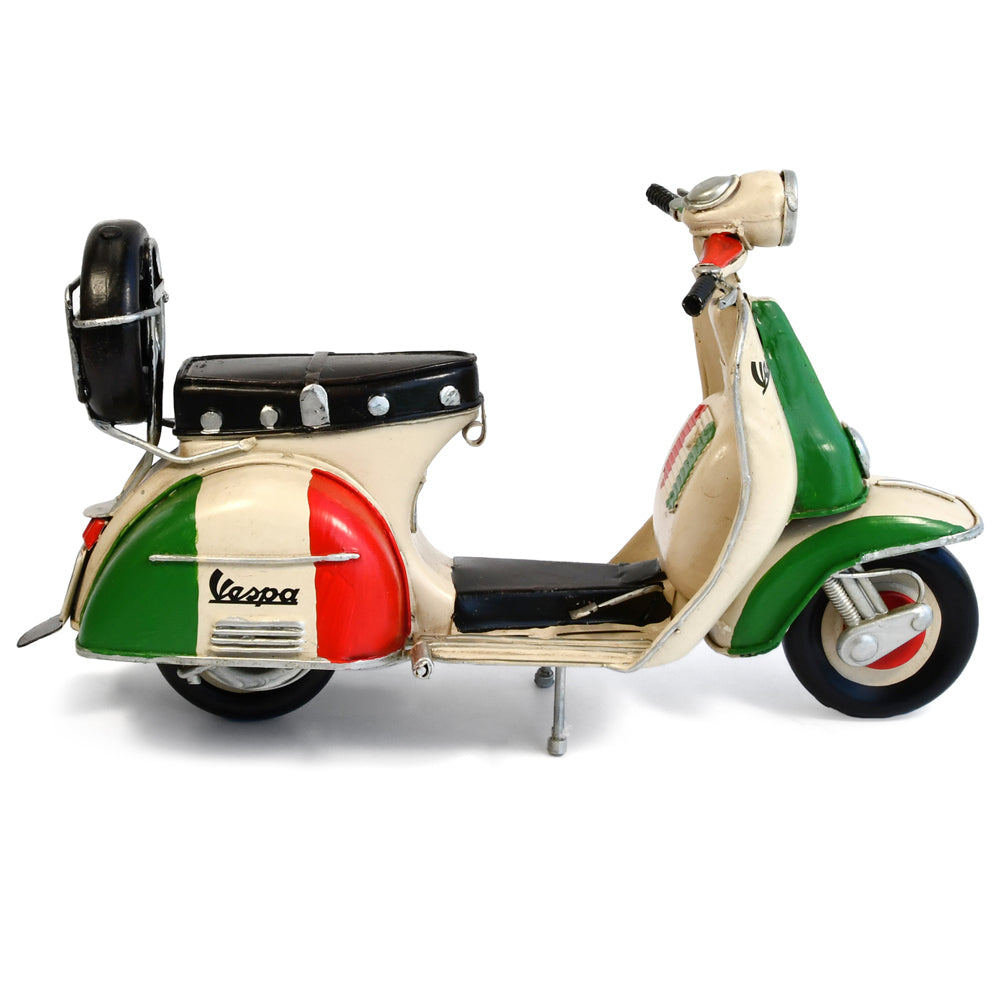 30718-boyle-italian-vespa-scooter-metal-ornament-cream-22cm
