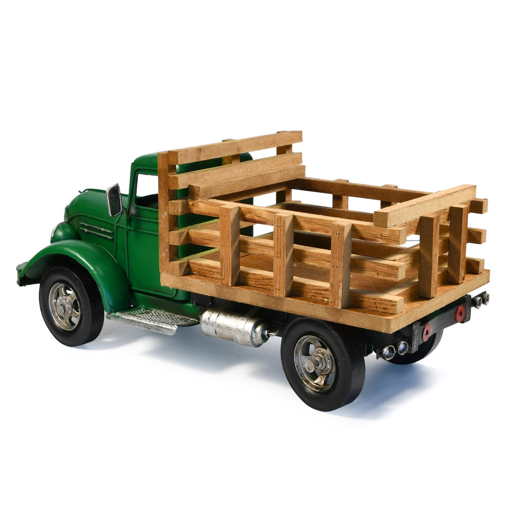 31128-auto-petit-farm-truck-metal-decorative-ornament-37x17cm-green