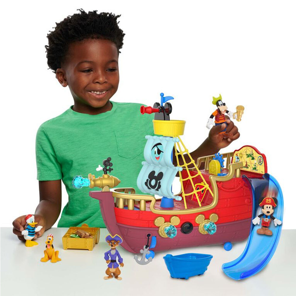 38796-mickey-mouse-pirate-ship