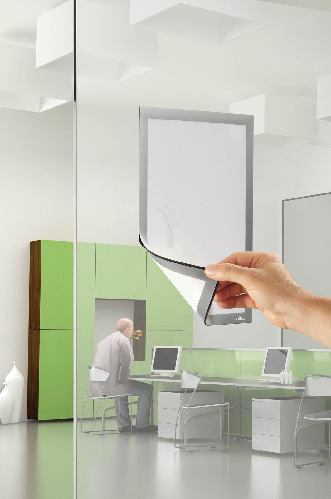 489923-durable-duraframe-a4-32cm-magnetic-sign-holder-silver