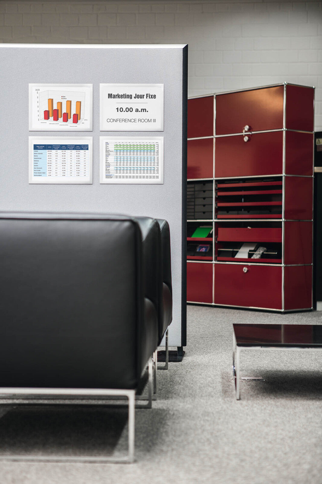 496823-durable-duraframe-grip-a4-document-holder-silver