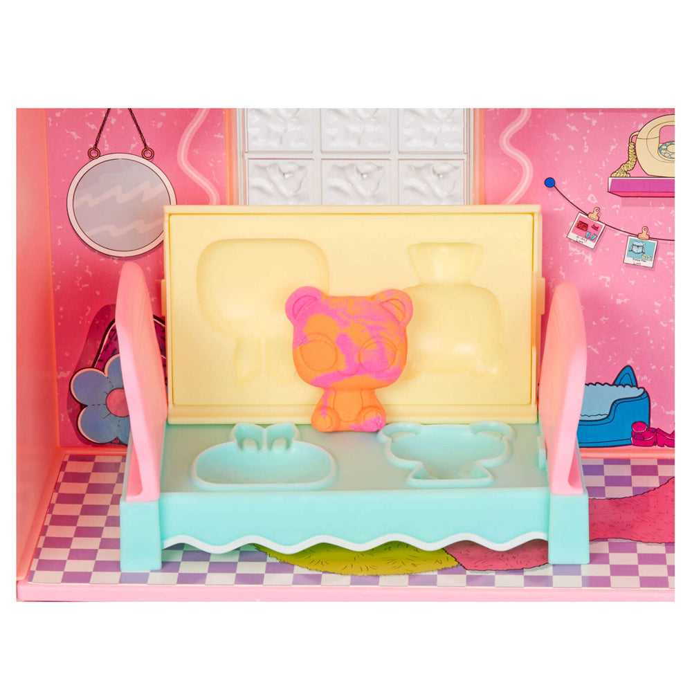 593218-l-o-l-surprise-squish-sand-magic-house-playset-w-tot-4
