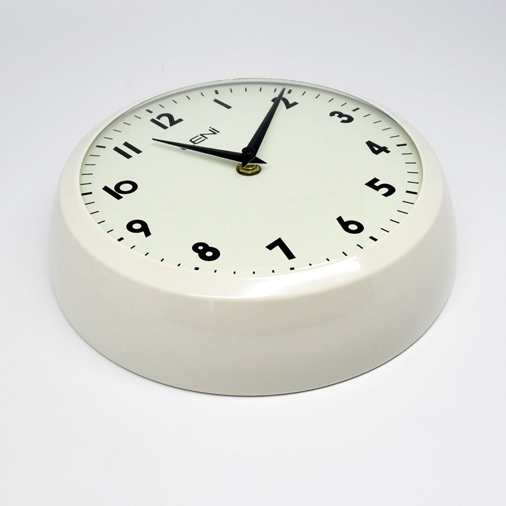 65101givo-leni-metal-analogue-school-hanging-wall-clock-gloss-ivory-23cm