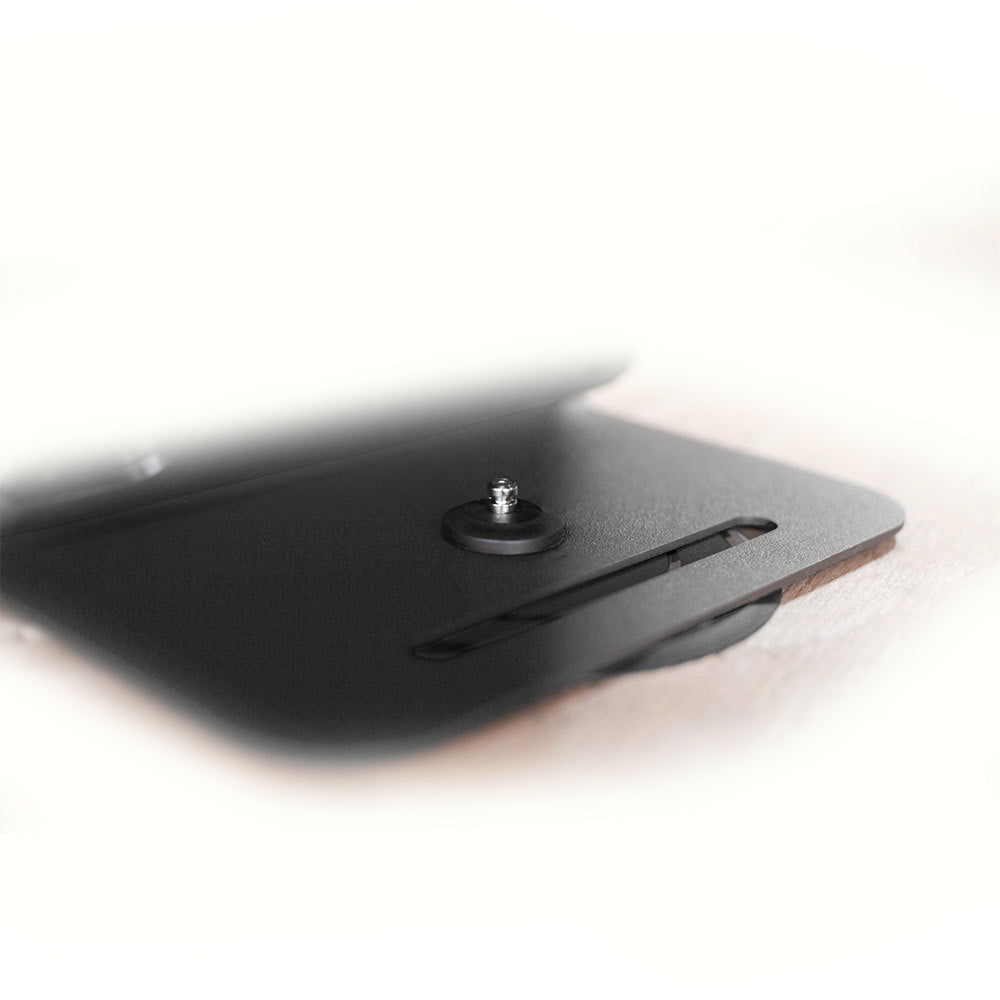 67947_t2x-kensington-windfall-stand-for-ipad-pro-ex-display